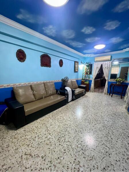 For Sale - 22 Hougang Avenue 3