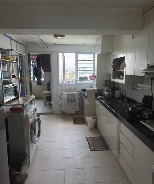 For Rent - 31 Marine Crescent