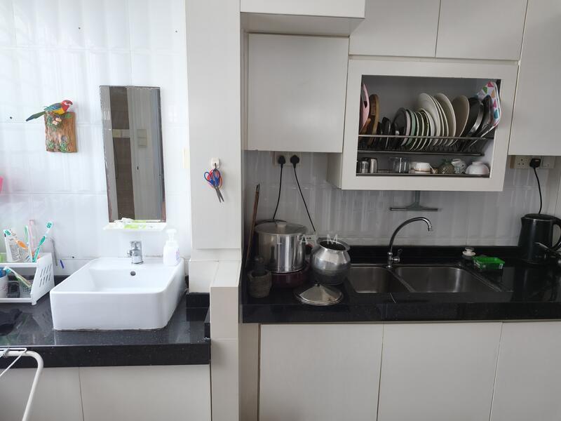 For Rent - 31 Marine Crescent