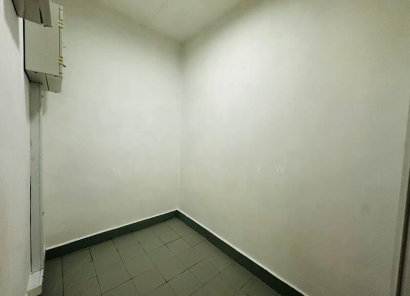 Helper’s room / Store room 