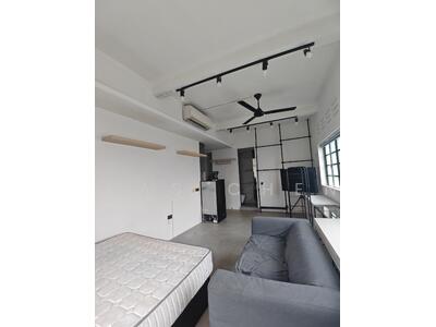 For Rent - 1 lorong 13 geylang