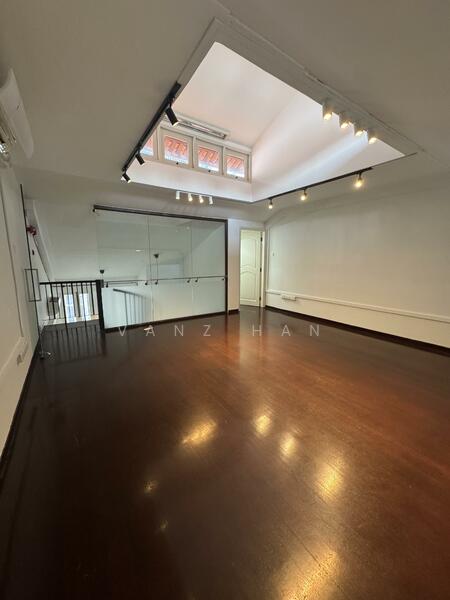 61 tras street, Tras street, 1,730 sqft, Other Retail For Rent, by Vanz Han, 60199882 - Others - CommercialGuru.com.sg