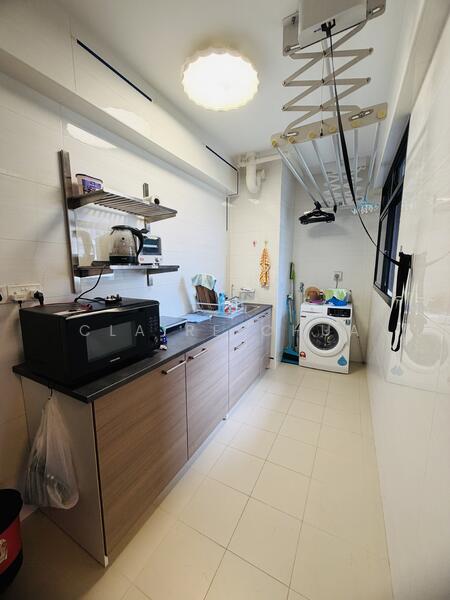 For Rent - 131A Canberra Crescent