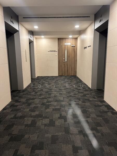 Keck Seng Tower, 133 Cecil Street, 2,144 sqft, Office For Rent, by Tony Eyu, 60199916 - Corridor - CommercialGuru.com.sg