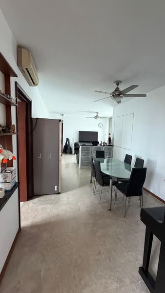 The Warren, 53 Choa Chu Kang Loop, 3 Bedrooms, 1,302 sqft, Apartment For Sale, by Jit Kaur, 60199919 - Living Room - PropertyGuru.com.sg