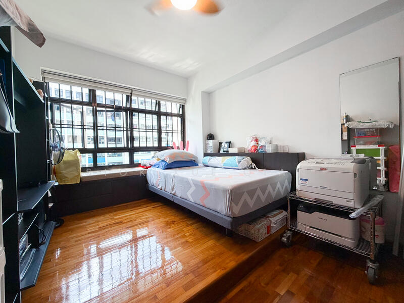 For Rent - 220C Bedok Central