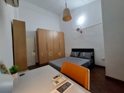 For Rent - Emerald Garden