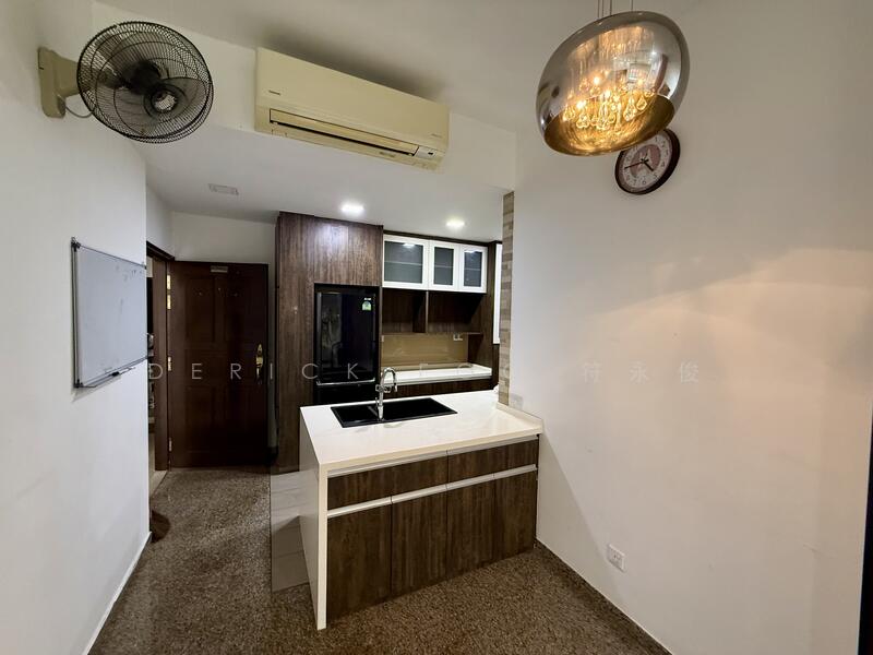 For Rent - Nineteen Shelford