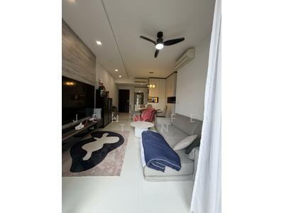 For Sale - E Maisons (The Maisons)