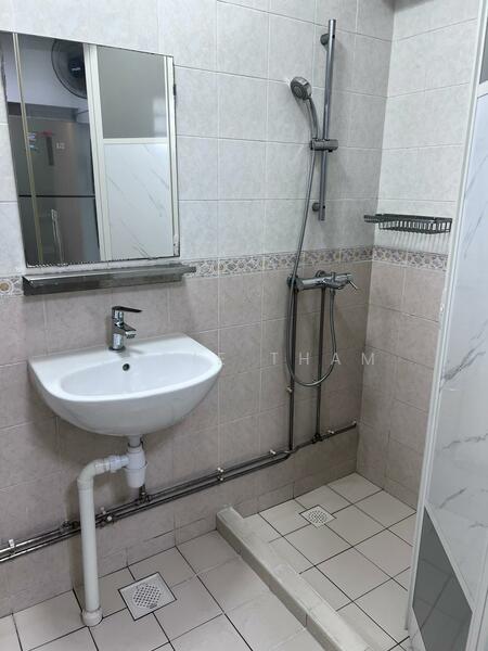 Common Bathroom