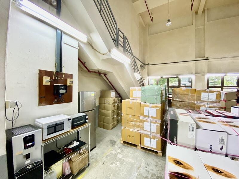 Ground Level Fitted Warehouse Near Tai Seng MRT!, , 12,685 sqft, Warehouse For Rent, by Lance Lim, 60200405 - CommercialGuru.com.sg