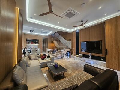 For Sale - 3.5 storey FH All New Renovation near Saint Patrick's Road