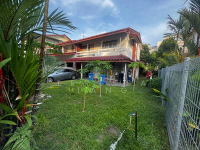 For Sale - Le Loyang