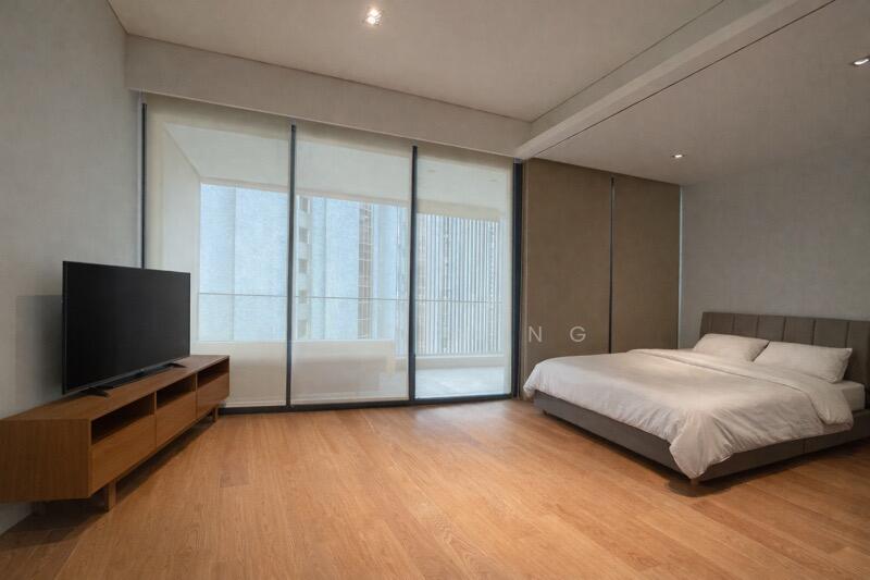 For Sale - OUE Twin Peaks