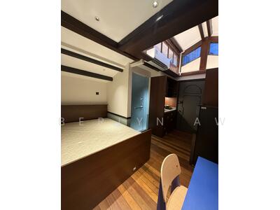 For Rent - TELOK AYER STUDIO