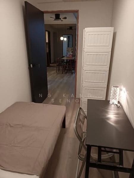 The Esparis, 7 Pasir Ris Drive 4, Pasir Ris / Tampines, Room Rental, 120 sqft, Condominium For Rent, by Ng Kang Seng, 60200592 - Bedroom - PropertyGuru.com.sg