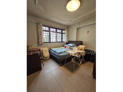 For Sale - 16 Hougang Avenue 3