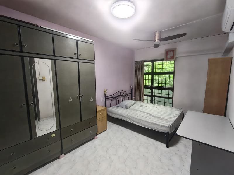 160 Hougang Street 11, 160 Hougang Street 11, Room Rental, 200 sqft, HDB Flat For Rent, by Alan Heng, 60200915 - Master Bedroom - PropertyGuru.com.sg