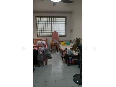 For Rent - 749 Jurong West Street 73