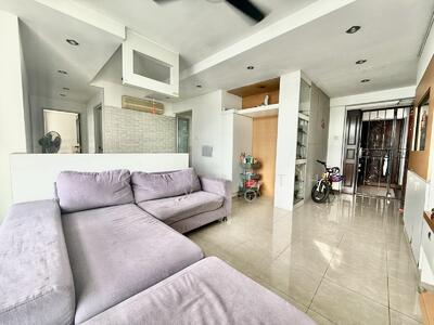 For Sale - 689E Woodlands Drive 75