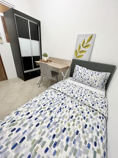 Emerald Garden, 33 Club Street, Room Rental, 85 sqft, Condominium For Rent, by Stephen Koh, 60201366 - Bedroom - PropertyGuru.com.sg