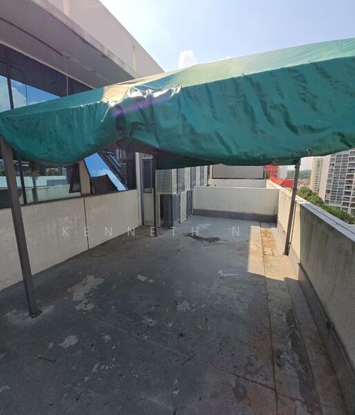 Midview City, 30 Sin Ming Lane, 1,496 sqft, Light Industrial (B1) For Sale, by Kenneth Neo, 60201372 - Roof - CommercialGuru.com.sg
