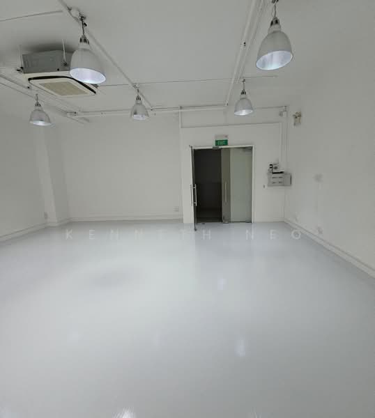 Midview City, 30 Sin Ming Lane, 1,496 sqft, Light Industrial (B1) For Sale, by Kenneth Neo, 60201372 - Interior - CommercialGuru.com.sg