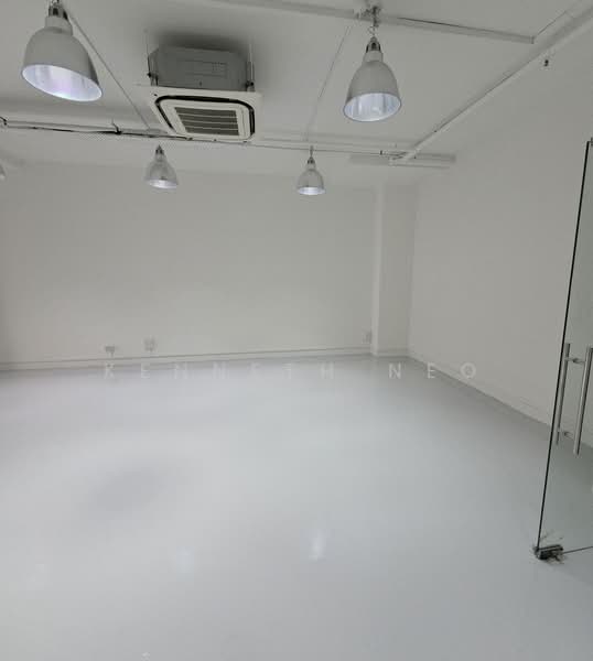 Midview City, 30 Sin Ming Lane, 1,496 sqft, Light Industrial (B1) For Sale, by Kenneth Neo, 60201372 - Interior - CommercialGuru.com.sg