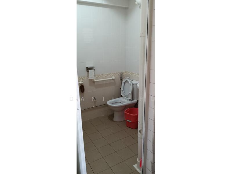 For Rent - 637 Veerasamy Road