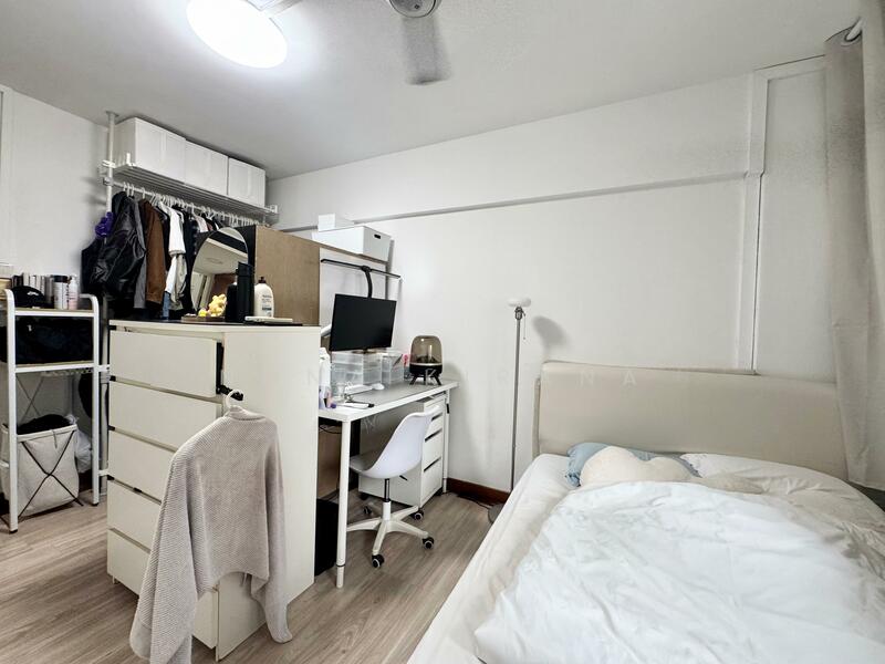 For Sale - 911 Tampines Street 91