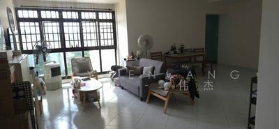 For Sale - 70 Redhill Close