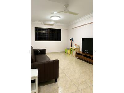 For Sale - 237 Tampines Street 21