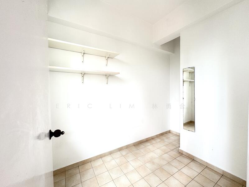 For Rent - Riverdale Residence