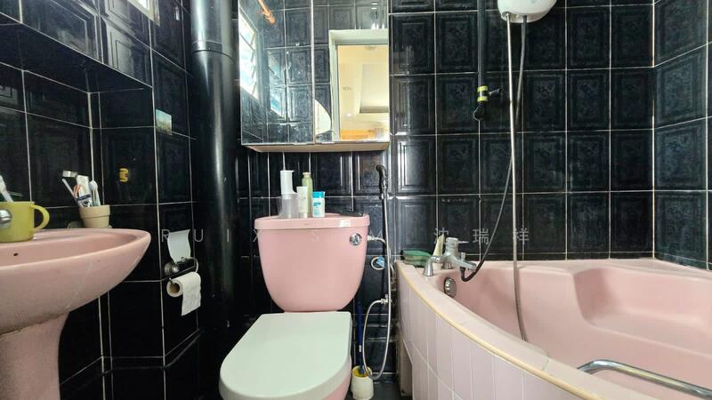 For Sale - 231 Pasir Ris Drive 4