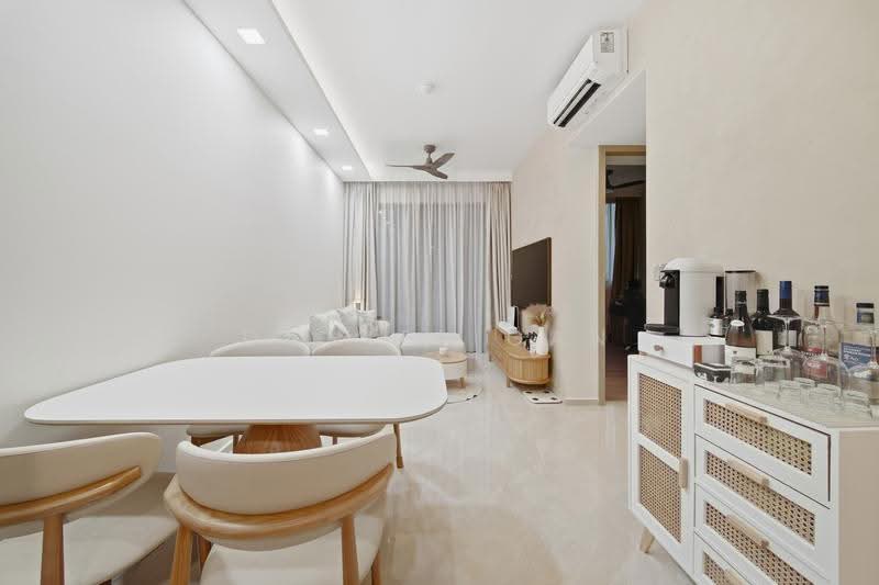 Dairy Farm Residences, 8 Dairy Farm Lane, Dairy Farm / Bukit Panjang / Choa Chu Kang, 2 Bedrooms, 710 sqft, Condominium For Sale, by Daniel Gan, 60201961 - Living Room - PropertyGuru.com.sg