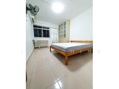 For Rent - 757 Yishun Street 72