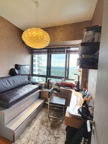 d'Leedon (Former Farrer Court), 13 Leedon Heights, 3 Bedrooms, 1,281 sqft, Condominium For Sale, by Jackie Mang, 60202175 - Bedroom 2- GCB view - PropertyGuru.com.sg