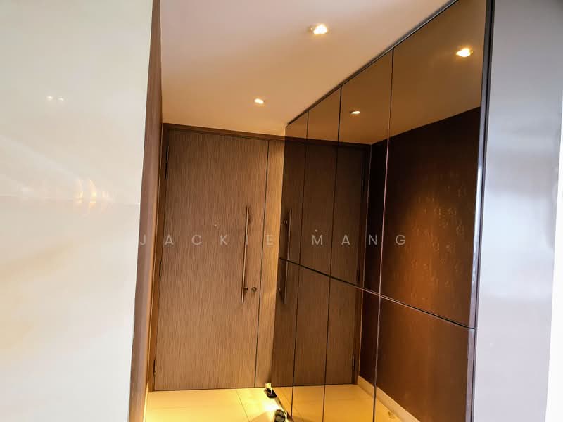 d'Leedon (Former Farrer Court), 13 Leedon Heights, 3 Bedrooms, 1,281 sqft, Condominium For Sale, by Jackie Mang, 60202175 - Entrance - PropertyGuru.com.sg