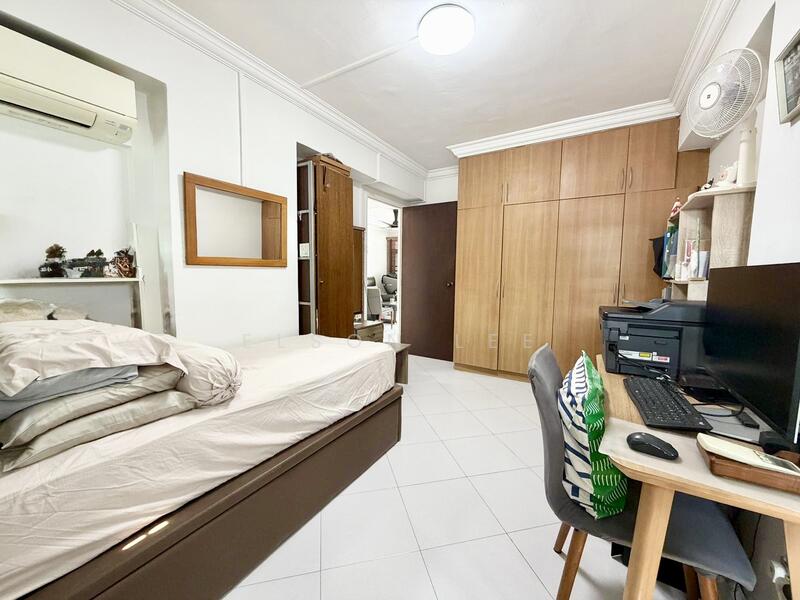 For Sale - 255 Simei Street 1