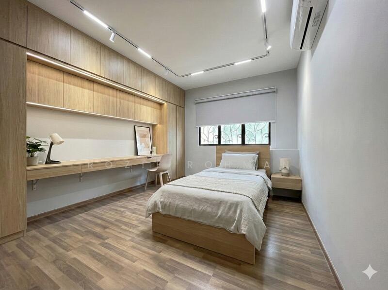 For Sale - 587 Woodlands Drive 16