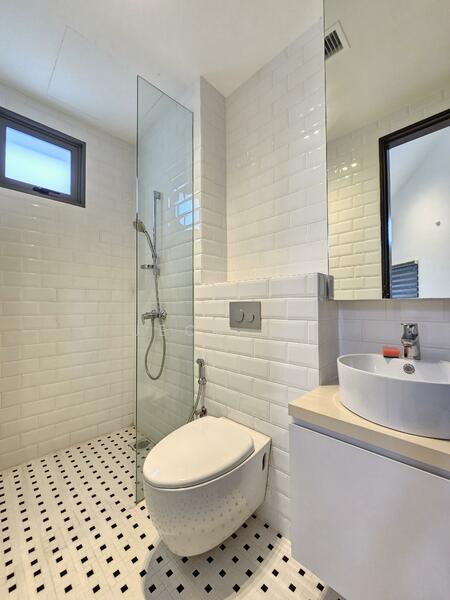 Common Room 1 Ensuite