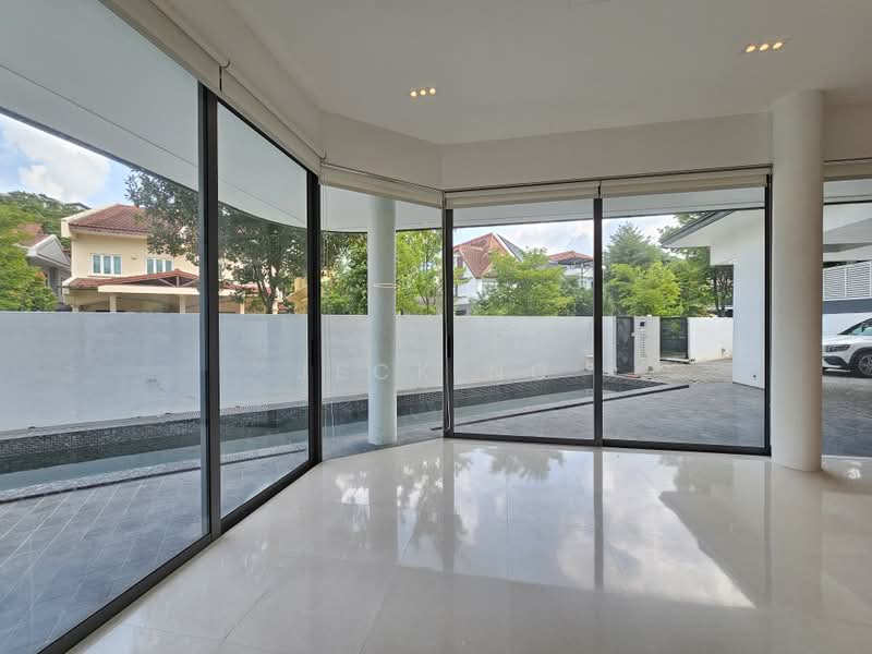 Serangoon Garden Estate, Berwick Drive, 4 Bedrooms, 3,866 sqft, Corner Terrace For Rent, by Jeck Ng, 60202291 - 1st Floor : Living Room - PropertyGuru.com.sg