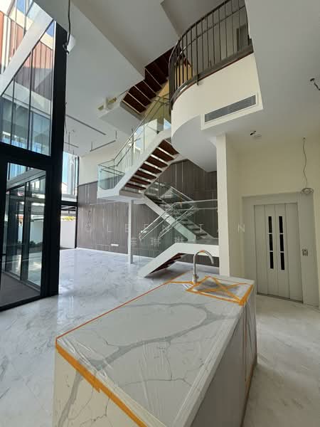 ⭐️ Upp East Coast , Brand New , Pool and Lift every levels, , 5 Bedrooms, 5,238 sqft, Semi-Detached House For Rent, by Joleen Tan 陈琳琳, 60202304 - Interior - PropertyGuru.com.sg