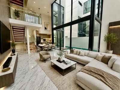 For Rent - ⭐️ Upp East Coast , Brand New , Pool and Lift every levels