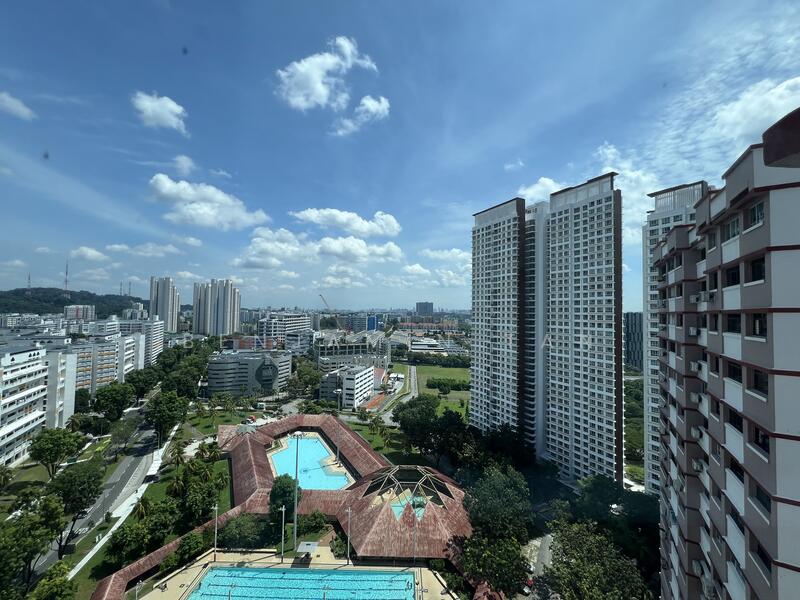 For Sale - 298 Bukit Batok Street 22