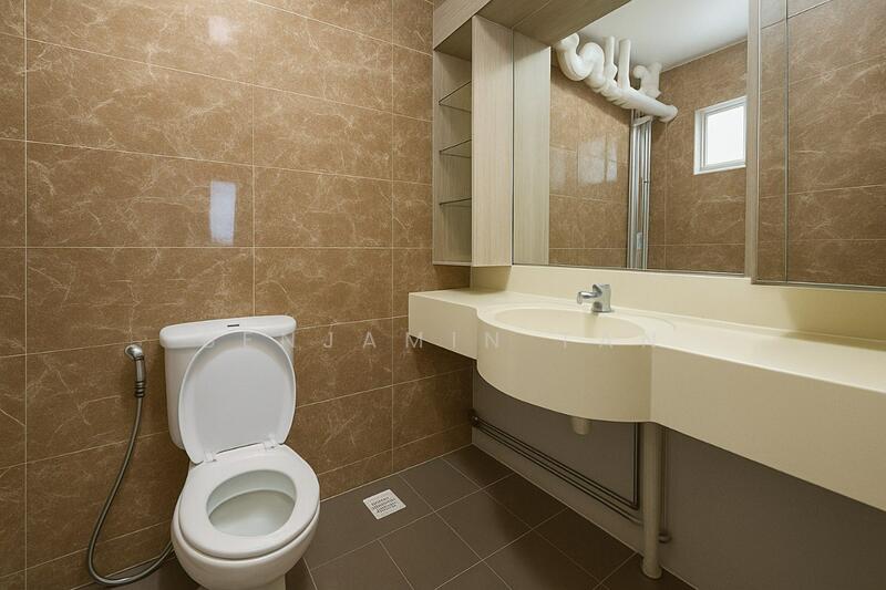 For Sale - 298 Bukit Batok Street 22