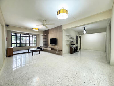 For Sale - 27 Dover Crescent