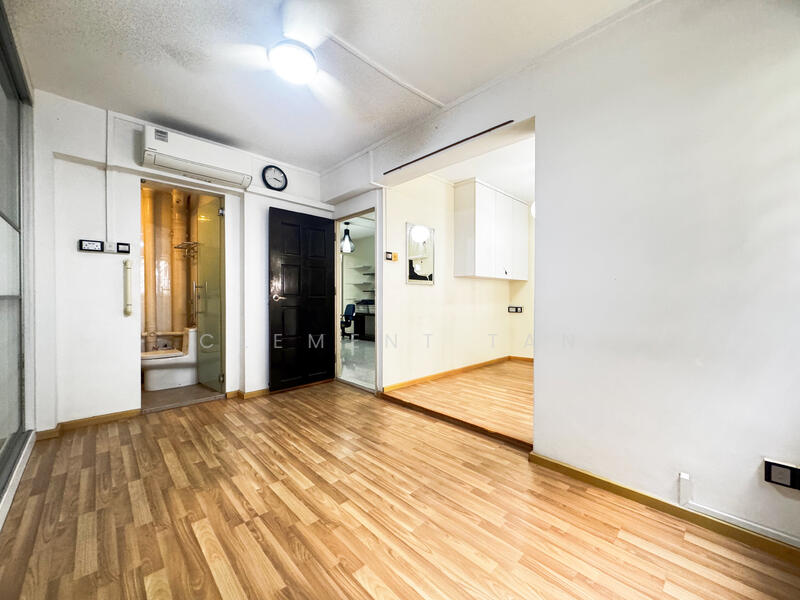 For Sale - 27 Dover Crescent