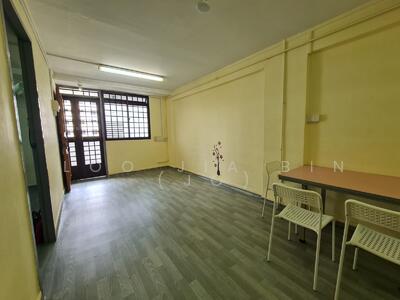For Rent - 5 Ghim Moh Road