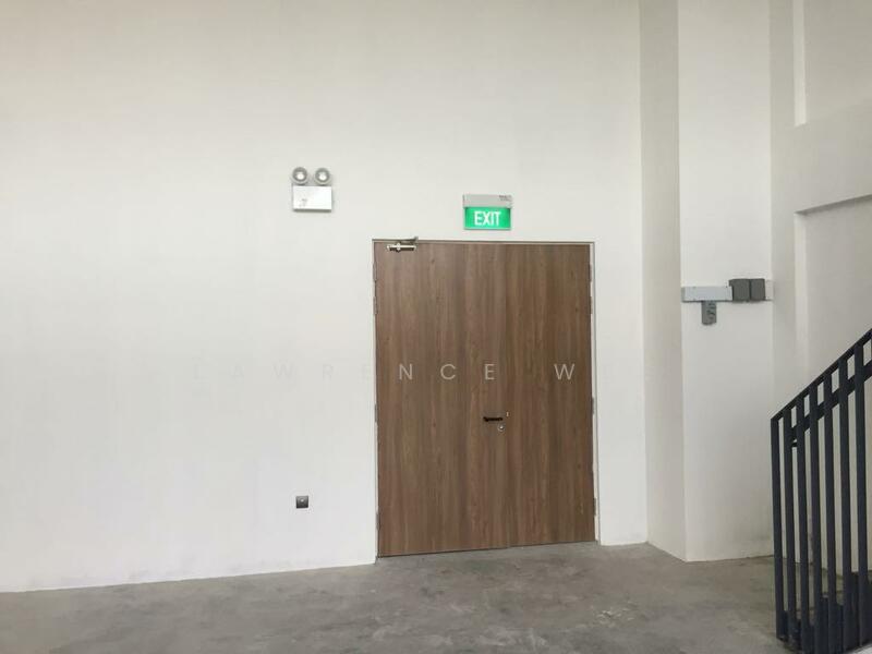 Bizhub 28, 28 Senang Crescent, 1,970 sqft, Light Industrial (B1) For Rent, by Lawrence Wee, 60202562 - Entrance - CommercialGuru.com.sg
